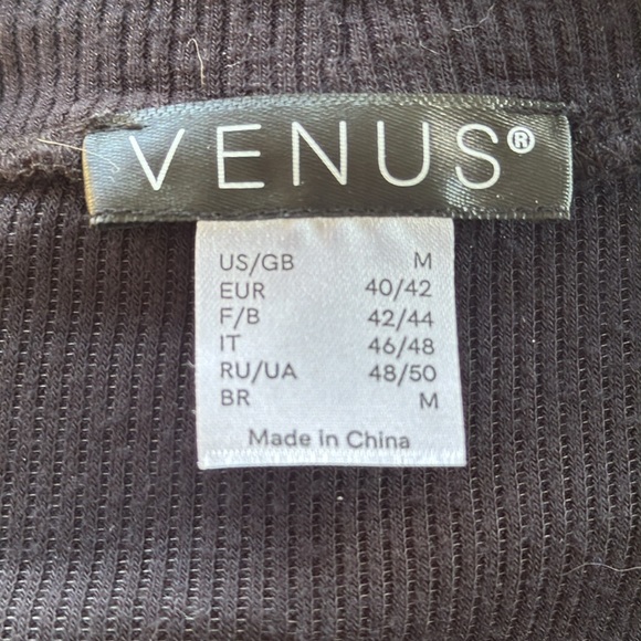 Venus black cut out cold shoulder long sleeve ribbed knit stretch tee medium - Picture 9 of 10